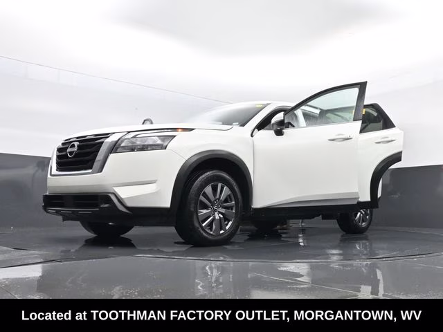 2025 Glacier White Nissan Pathfinder SV 4X4 SUV