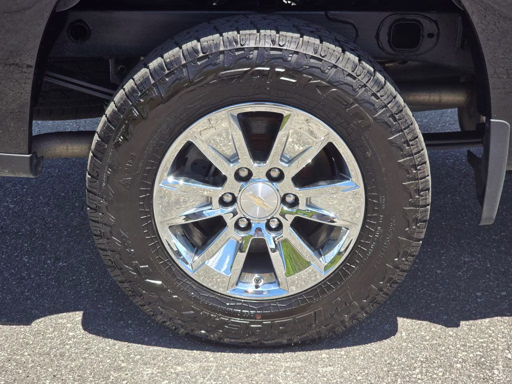 2022 Black Chevrolet Silverado 1500 LTD LT 4X4 Truck