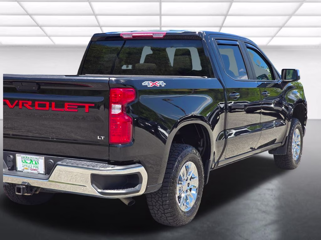 2022 Black Chevrolet Silverado 1500 LTD LT 4X4 Truck