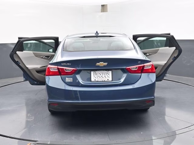 2024 Lakeshore Blue Metallic Chevrolet Malibu LT FWD Sedan