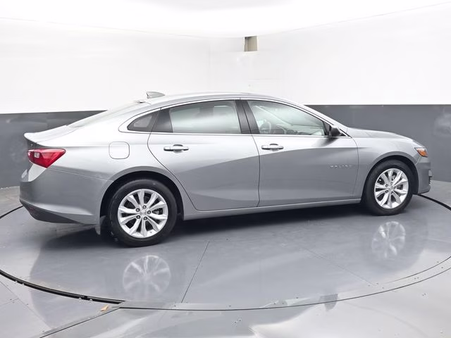 2024 Sterling Gray Metallic Chevrolet Malibu LT FWD Sedan