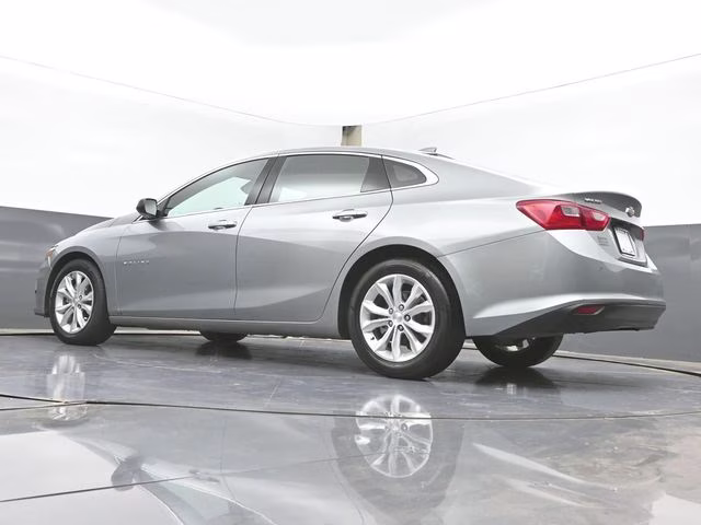 2024 Sterling Gray Metallic Chevrolet Malibu LT FWD Sedan