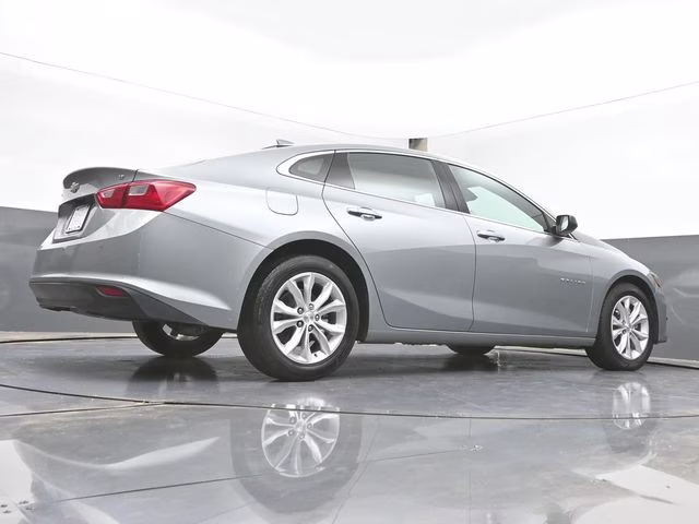 2024 Sterling Gray Metallic Chevrolet Malibu LT FWD Sedan