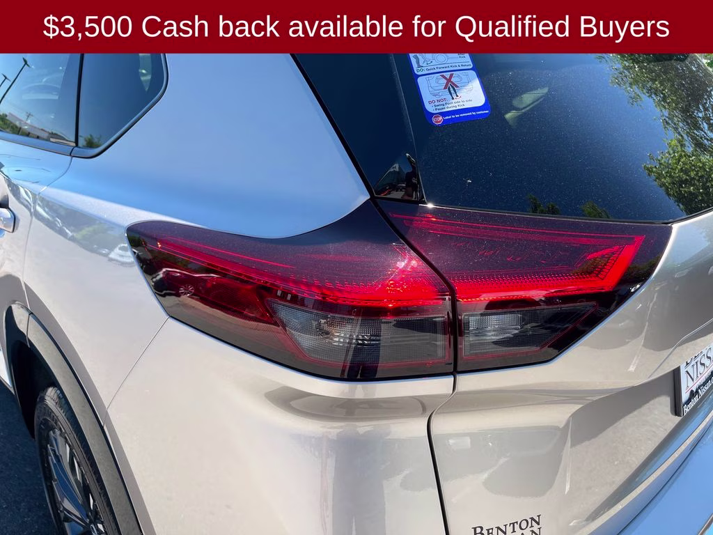 2026 Champagne Silver/Black Nissan Rogue Platinum AWD SUV