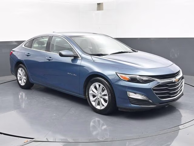 2024 Lakeshore Blue Metallic Chevrolet Malibu LT FWD Sedan