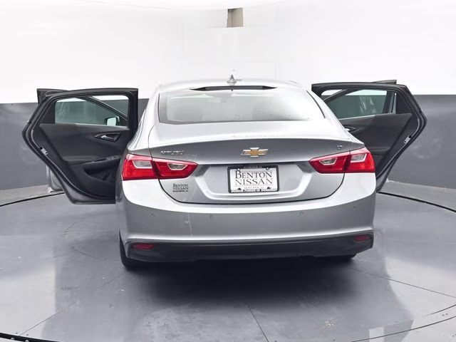 2024 Sterling Gray Metallic Chevrolet Malibu LT FWD Sedan