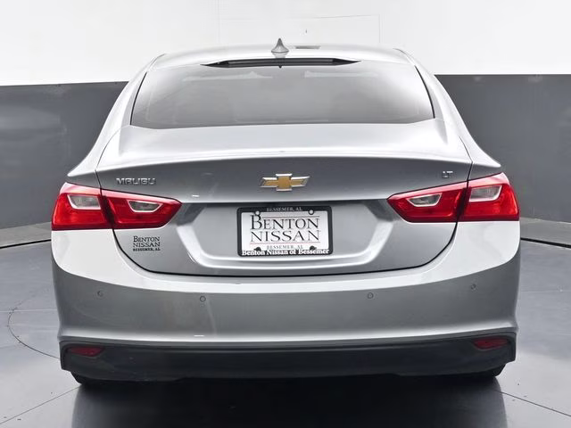 2024 Sterling Gray Metallic Chevrolet Malibu LT FWD Sedan