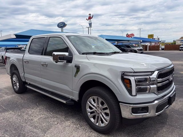 2026 Avalanche Ford F-150 Lariat 4X4 Truck