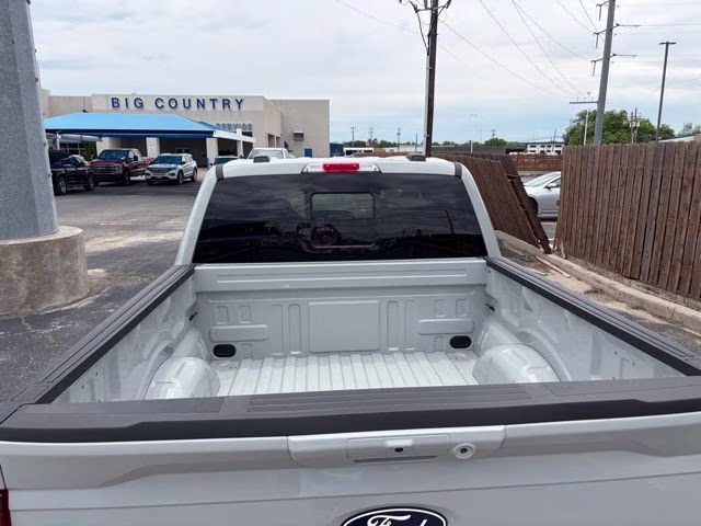 2026 Avalanche Ford F-150 Lariat 4X4 Truck