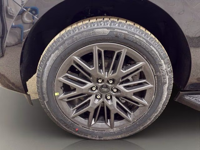 2026 Agate Black Metallic Ford Expedition Max Platinum 4X4 SUV