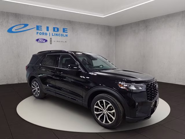 2026 Ford Explorer ST-LINE 4WD's photo