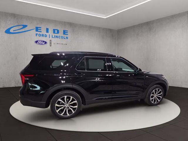 2026 Agate Black Metallic Ford Explorer ST-Line 4X4 SUV
