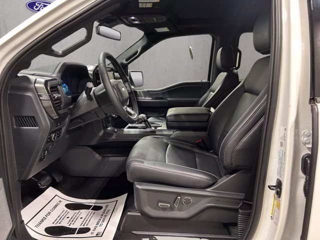 2026 Star White Metallic TC Ford F-150 Lariat Black Appearance 4X4 Truck