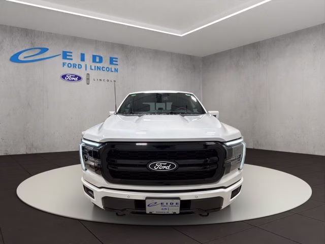 2026 Star White Metallic TC Ford F-150 Lariat Black Appearance 4X4 Truck