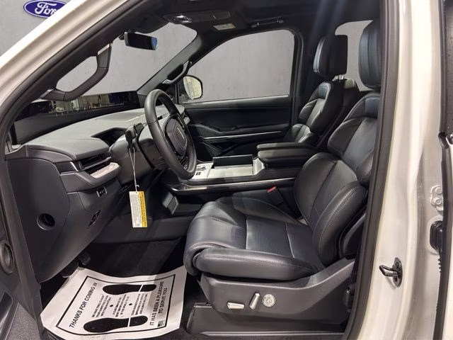2026 Pristine White Met TC Lincoln Navigator Reserve 4X4 SUV