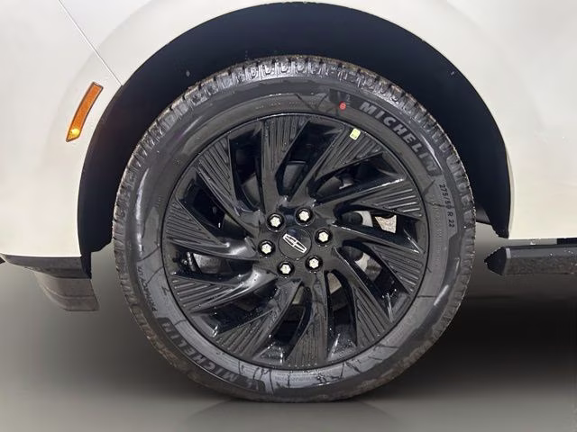 2026 Pristine White Met TC Lincoln Navigator Reserve 4X4 SUV
