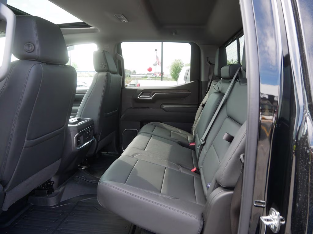 2026 Onyx Black GMC Sierra 1500 SLT 4X4 Truck