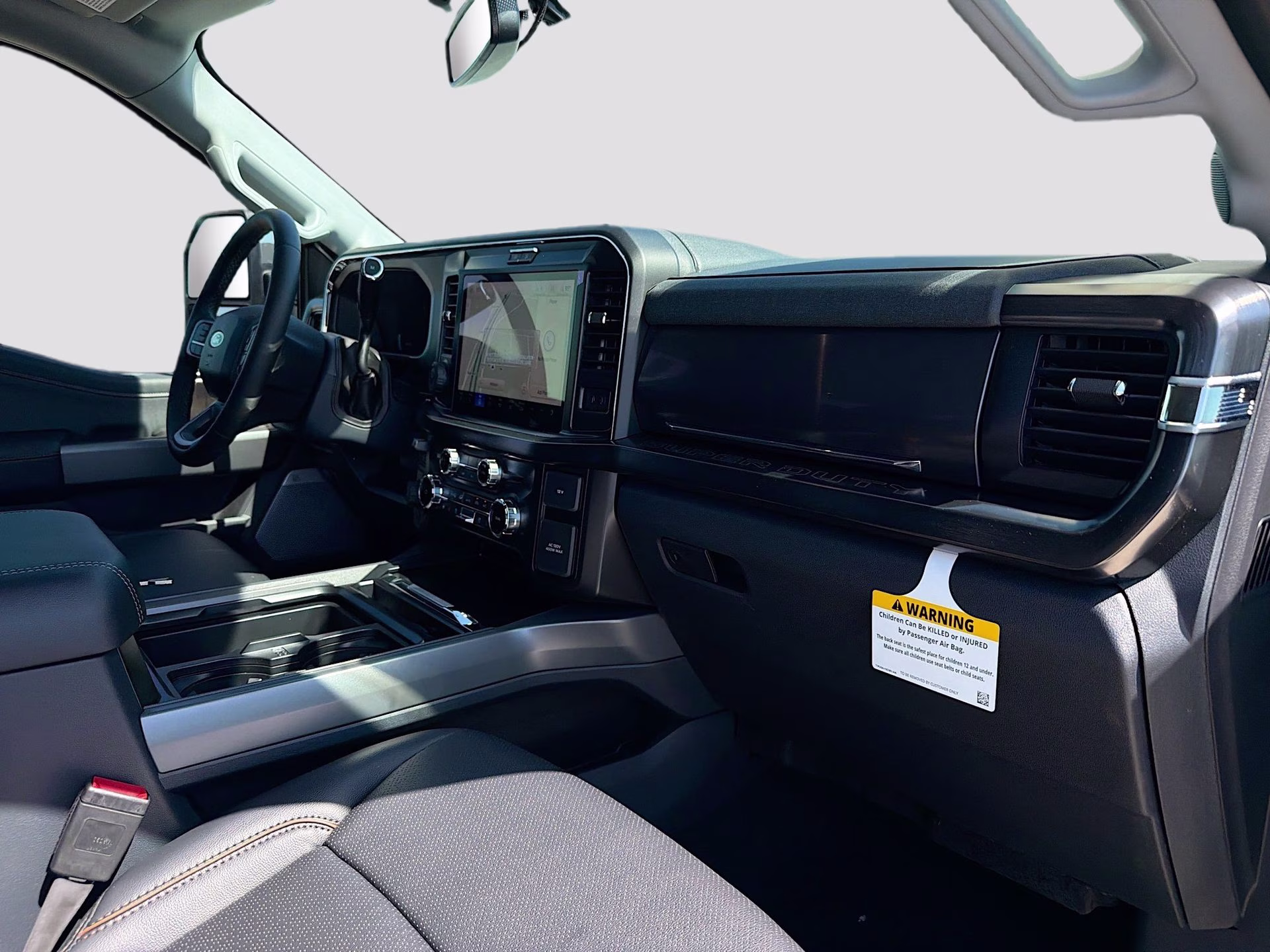2026 Star White Metallic Tri-Coat Ford Super Duty F-250 SRW Lariat 4X4 Truck