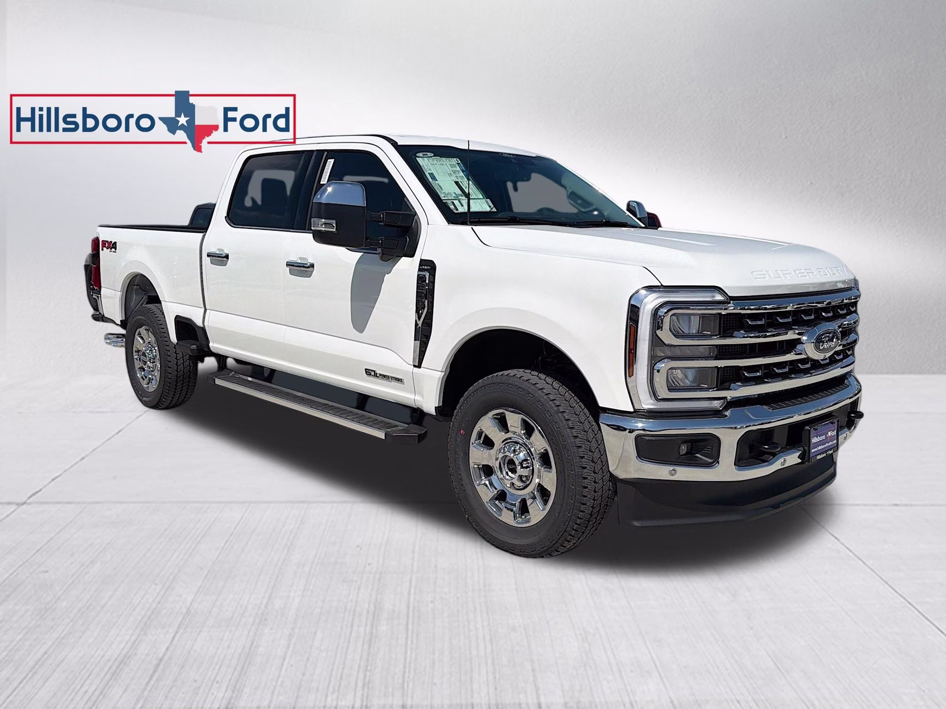 2026 Star White Metallic Tri-Coat Ford Super Duty F-250 SRW Lariat 4X4 Truck