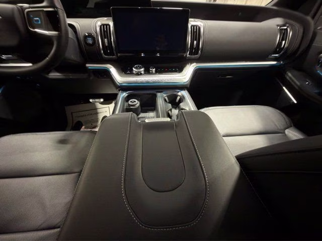 2026 Agate Black Metallic Ford Expedition Max Platinum 4X4 SUV