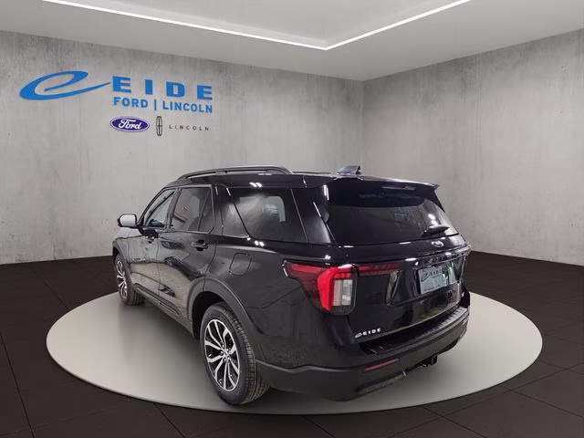 2026 Agate Black Metallic Ford Explorer ST-Line 4X4 SUV