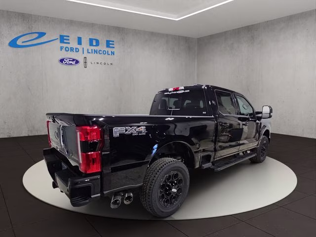 2026 Agate Black Metallic Ford Super Duty F-350 SRW Lariat Black Appearance 4X4 Truck