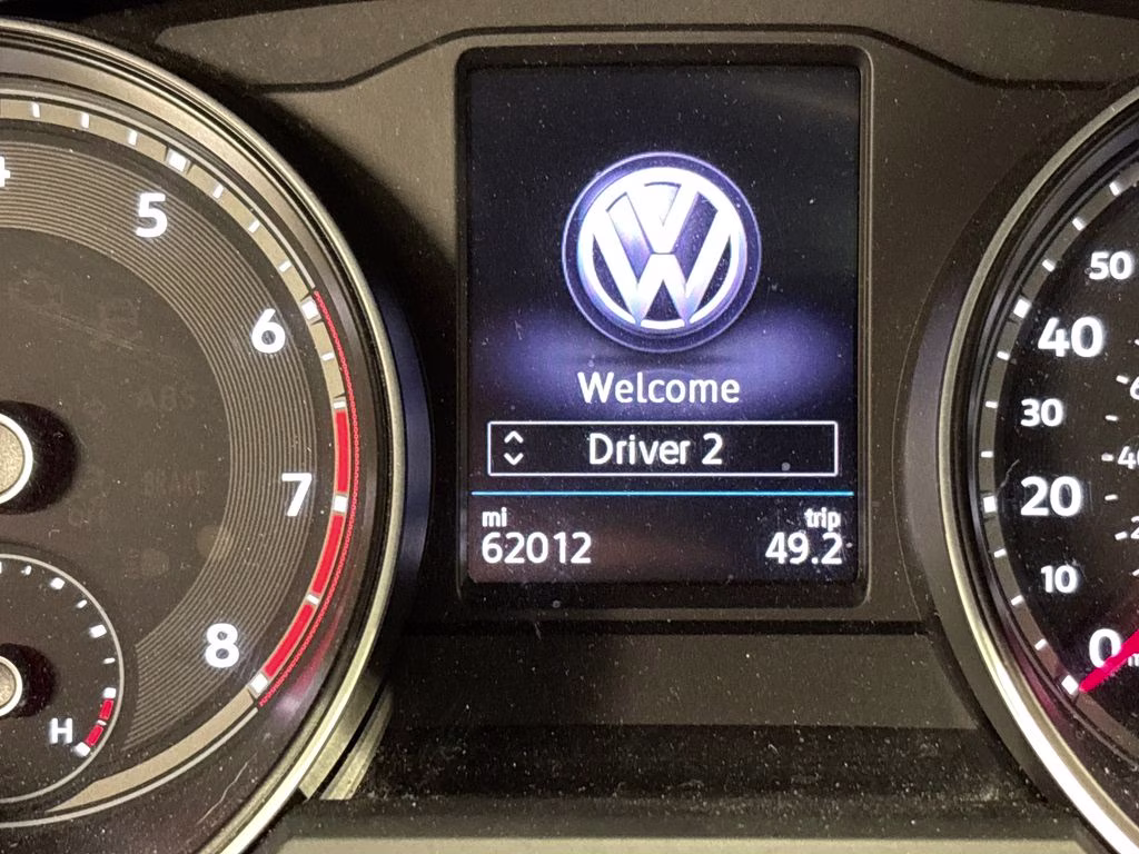 2020 Deep Black Volkswagen Atlas Cross Sport 3.6L V6 SE w/Technology AWD SUV