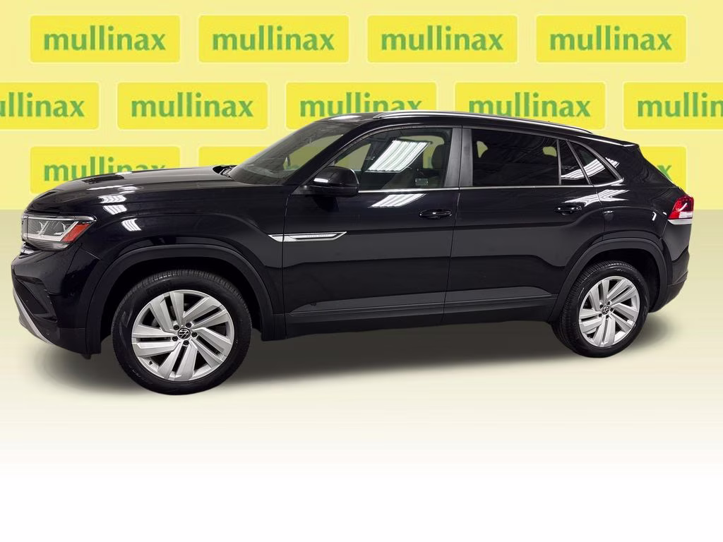 2020 Deep Black Volkswagen Atlas Cross Sport 3.6L V6 SE w/Technology AWD SUV
