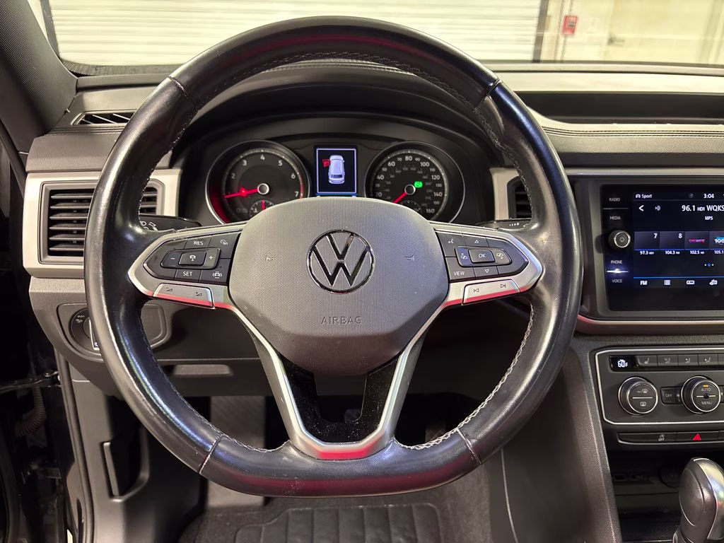 2020 Deep Black Volkswagen Atlas Cross Sport 3.6L V6 SE w/Technology AWD SUV