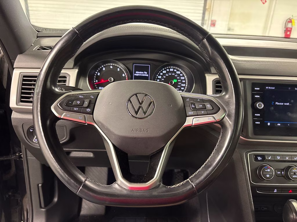 2020 Deep Black Volkswagen Atlas Cross Sport 3.6L V6 SE w/Technology AWD SUV