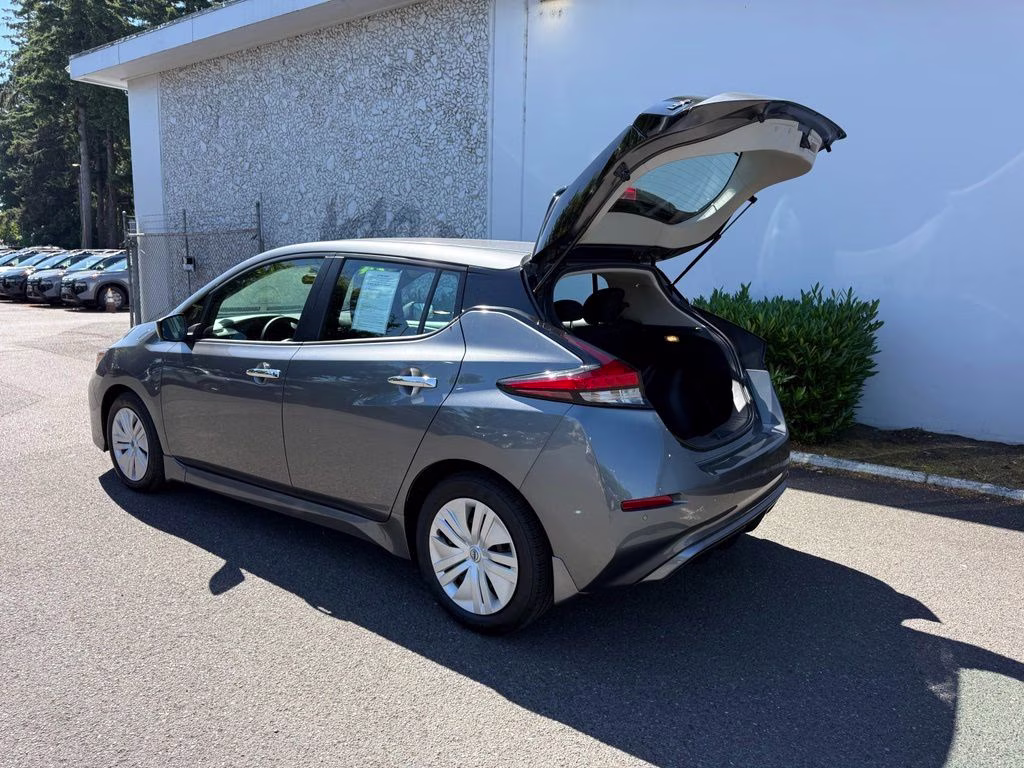 2024 Gun Metallic Nissan LEAF S FWD Hatchback