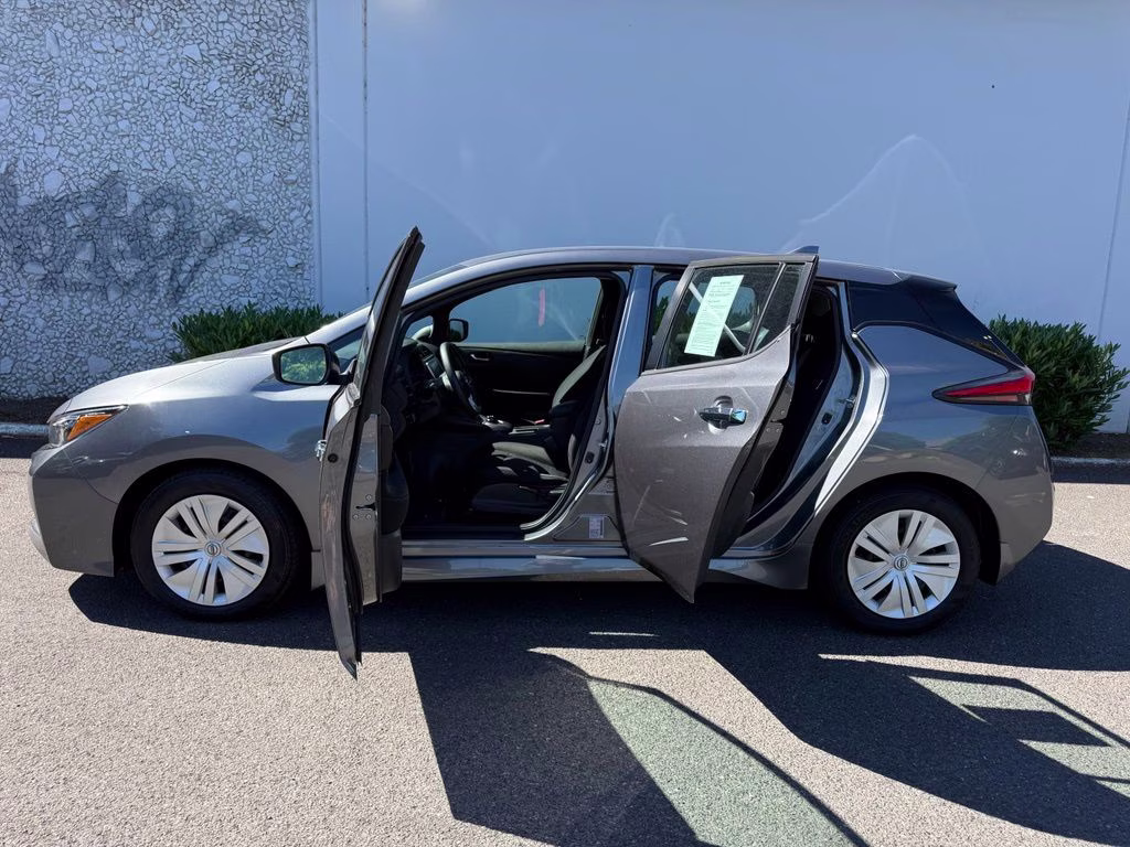 2024 Gun Metallic Nissan LEAF S FWD Hatchback