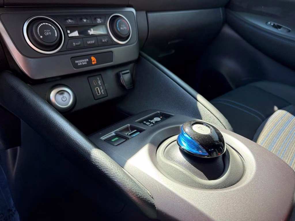 2024 Gun Metallic Nissan LEAF S FWD Hatchback