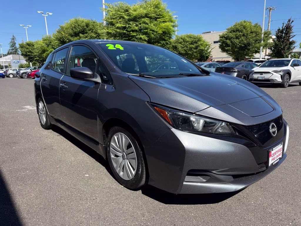 2024 Gun Metallic Nissan LEAF S FWD Hatchback