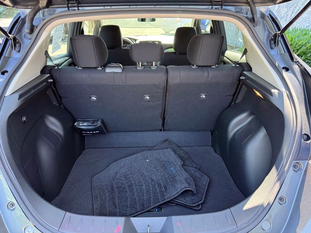 2024 Gun Metallic Nissan LEAF S FWD Hatchback