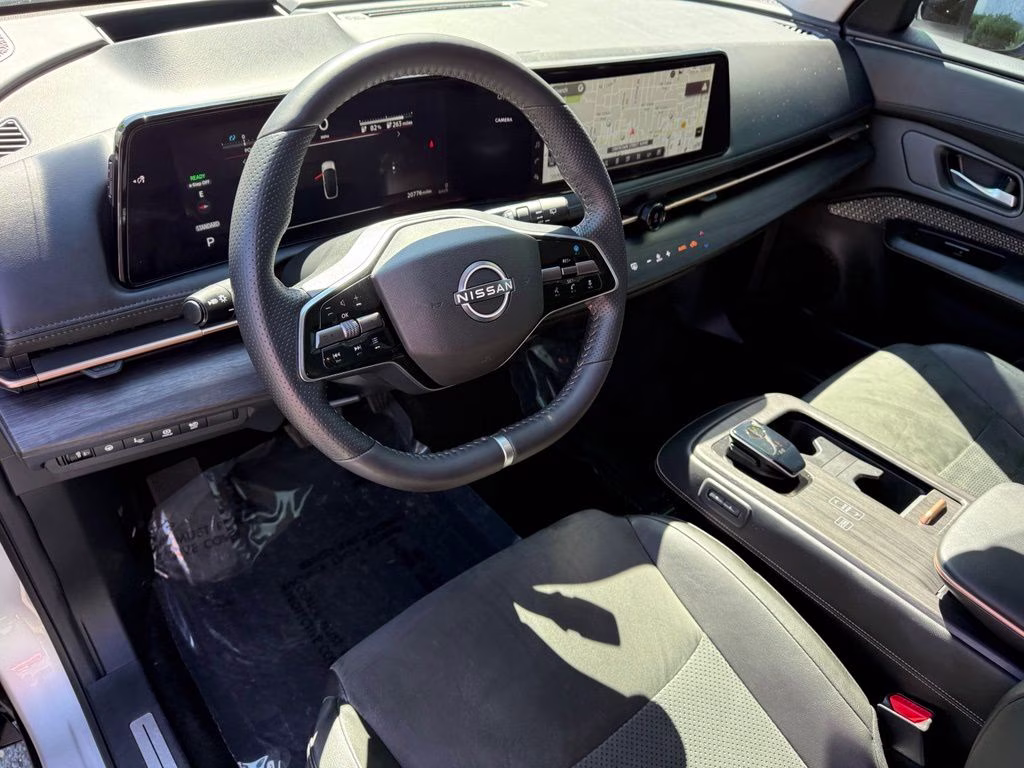 2023 Brilliant Silver Metallic/Black Diamond Pearl Nissan ARIYA ENGAGE+ e-4ORCE AWD SUV