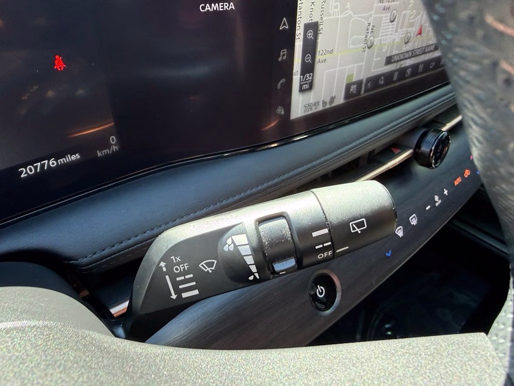 2023 Brilliant Silver Metallic/Black Diamond Pearl Nissan ARIYA ENGAGE+ e-4ORCE AWD SUV