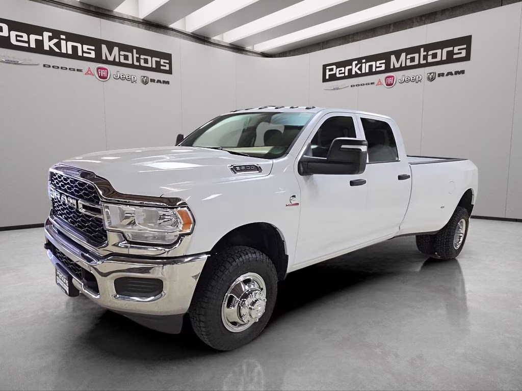 2024 Bright White Clearcoat Ram 3500 Tradesman 4X4 Truck
