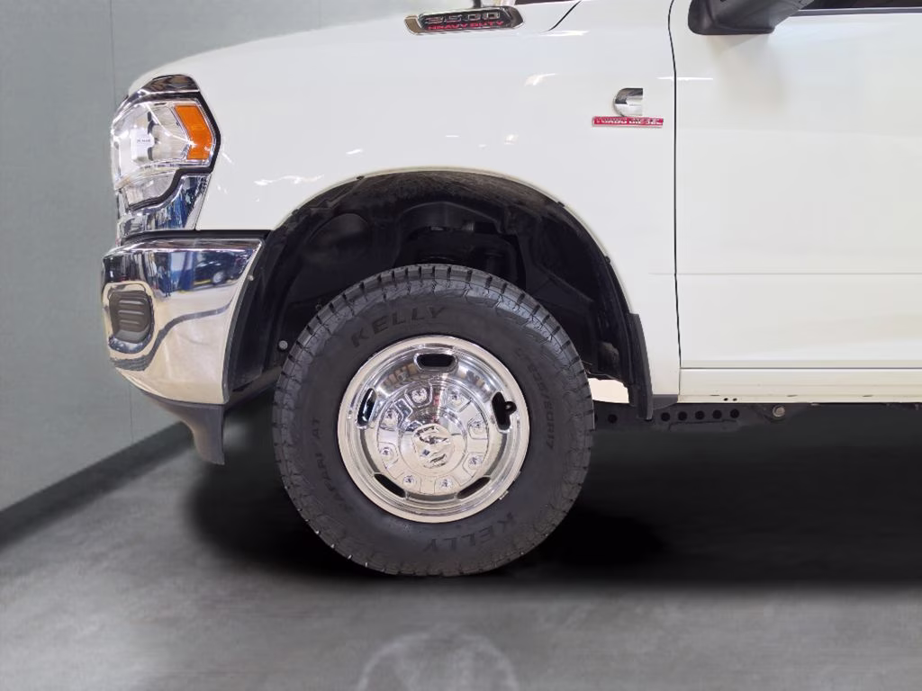 2024 Bright White Clearcoat Ram 3500 Tradesman 4X4 Truck