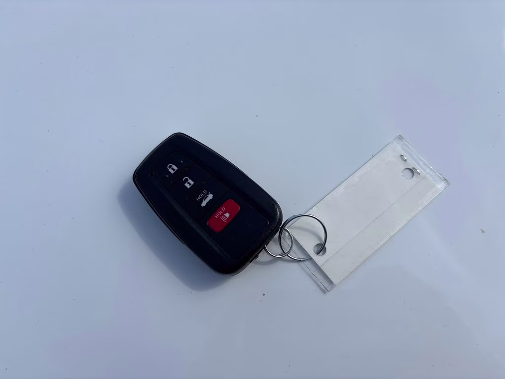 2023 Ice Toyota Camry Hybrid SE FWD Sedan
