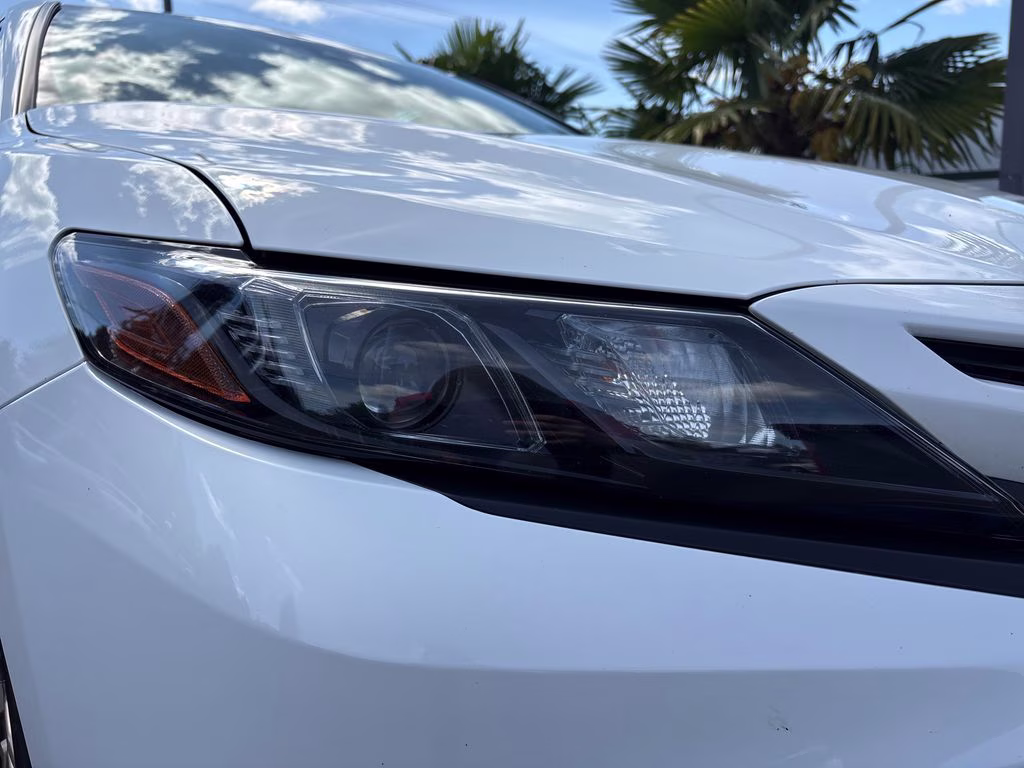 2023 Ice Toyota Camry Hybrid SE FWD Sedan