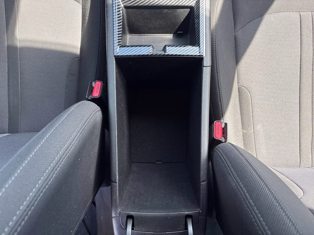 2021 Everlasting Silver Kia K5 LX FWD Sedan