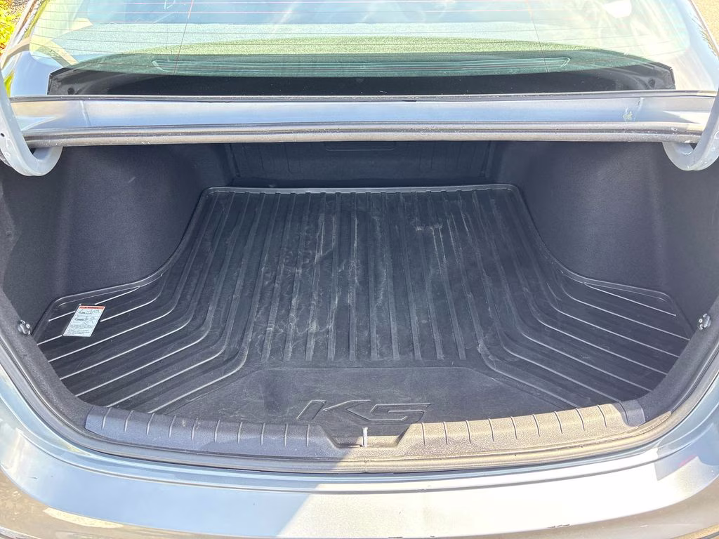 2021 Everlasting Silver Kia K5 LX FWD Sedan