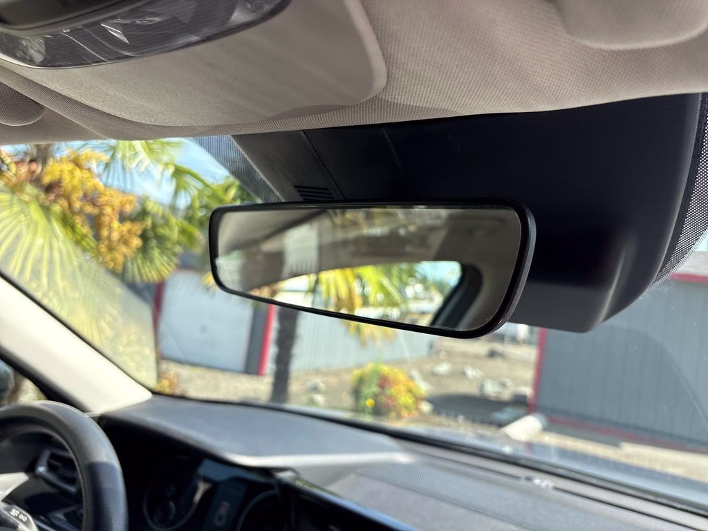2021 Everlasting Silver Kia K5 LX FWD Sedan