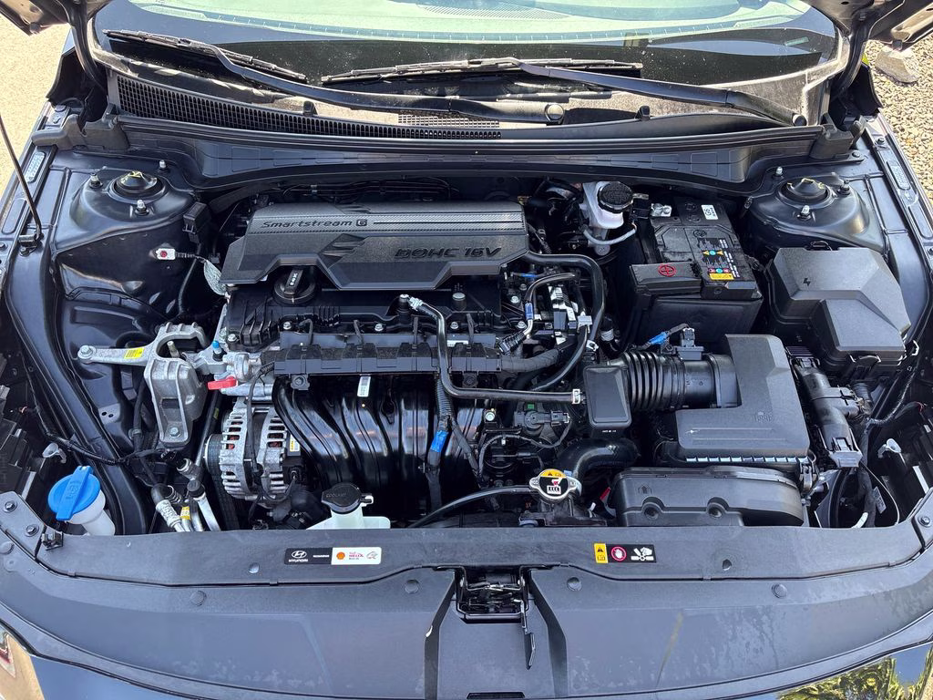 2023 Onyx Black Hyundai Elantra SEL FWD Sedan