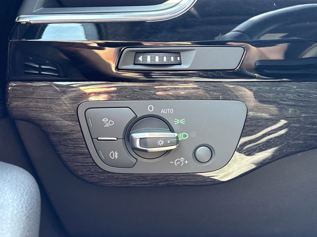 2018 Gray Audi Q7 3.0T Premium Plus AWD SUV