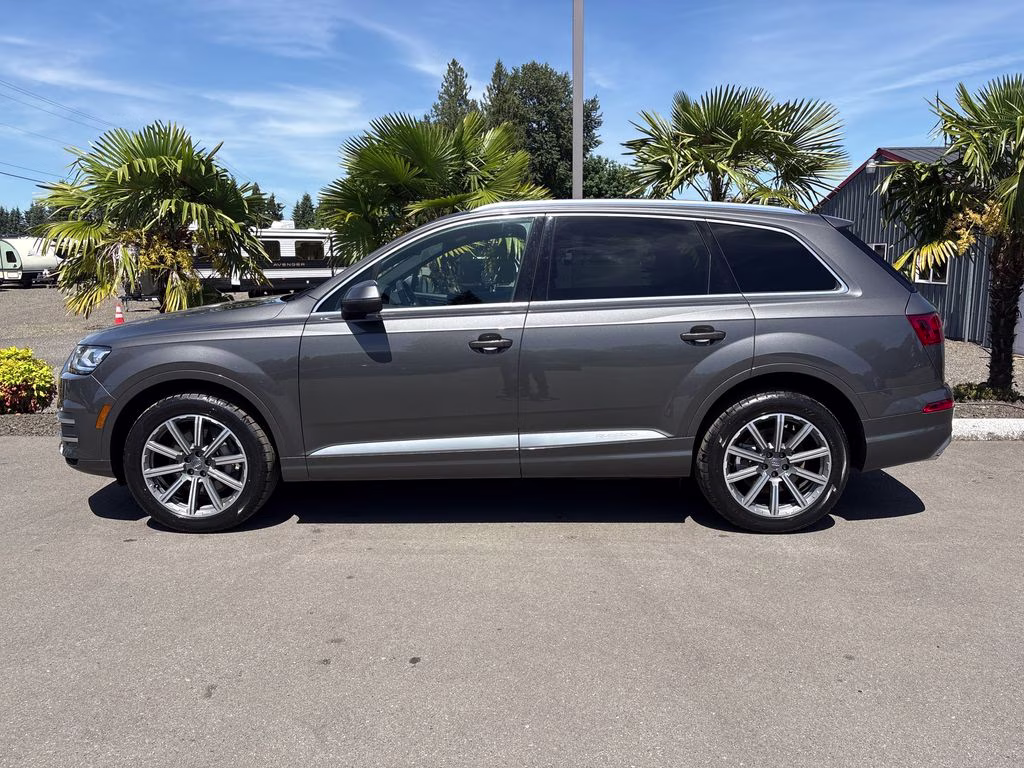 2018 Gray Audi Q7 3.0T Premium Plus AWD SUV