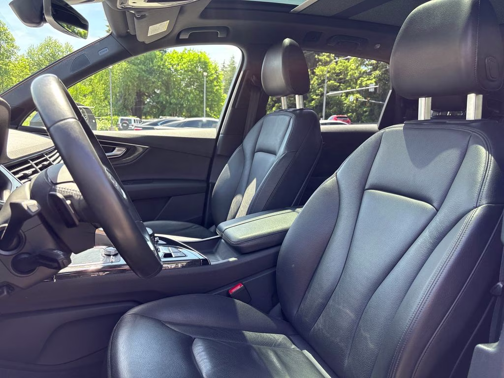 2018 Gray Audi Q7 3.0T Premium Plus AWD SUV