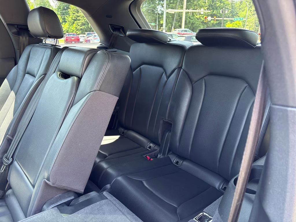 2018 Gray Audi Q7 3.0T Premium Plus AWD SUV