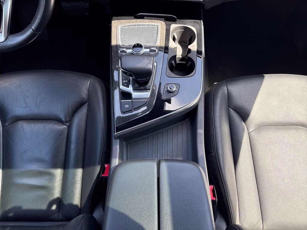 2018 Gray Audi Q7 3.0T Premium Plus AWD SUV